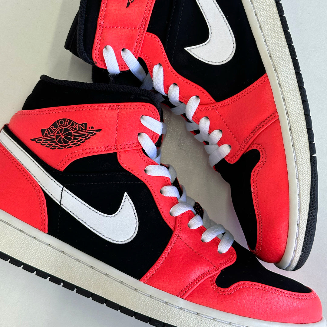 Jordan 1 Mid - Infra Red 23 (PREOWNED)